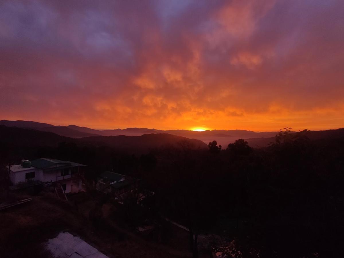 Bhanu Homestay, Kasar Devi Алмора Экстерьер фото